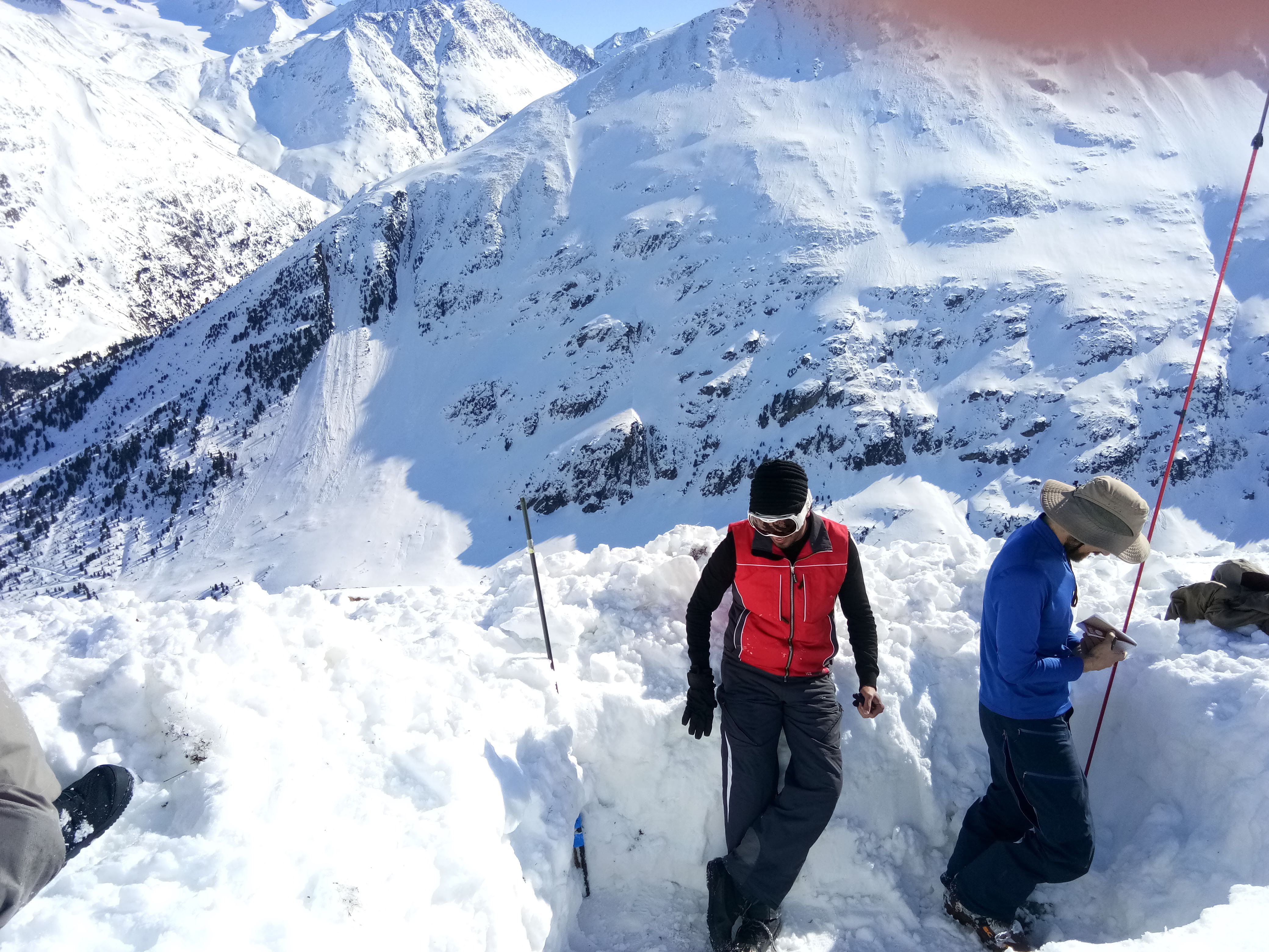 Helping snow shoveling experiment in Tyrol, Austria